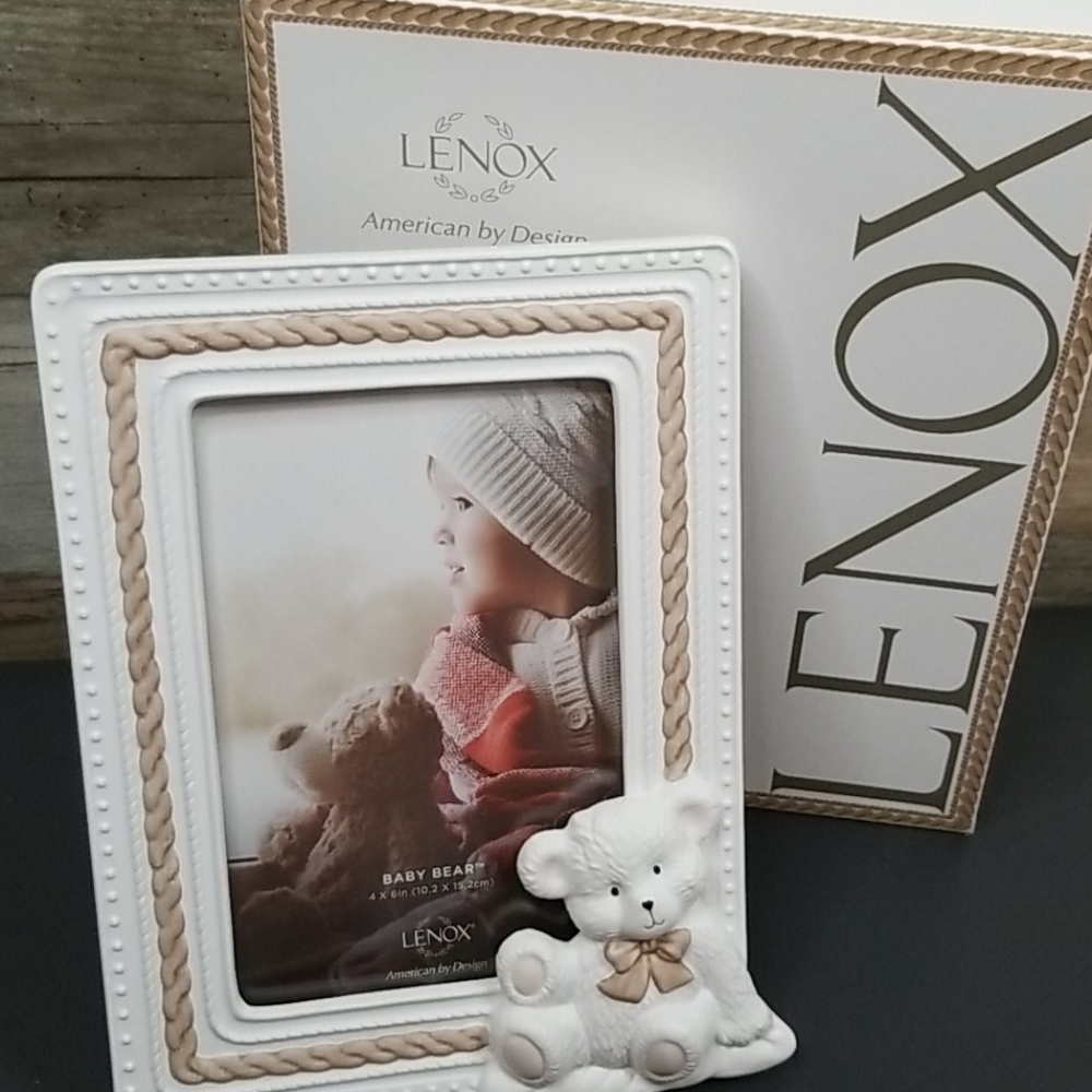 🎁SALE🎁 NIP Lenox Baby Bear Frame